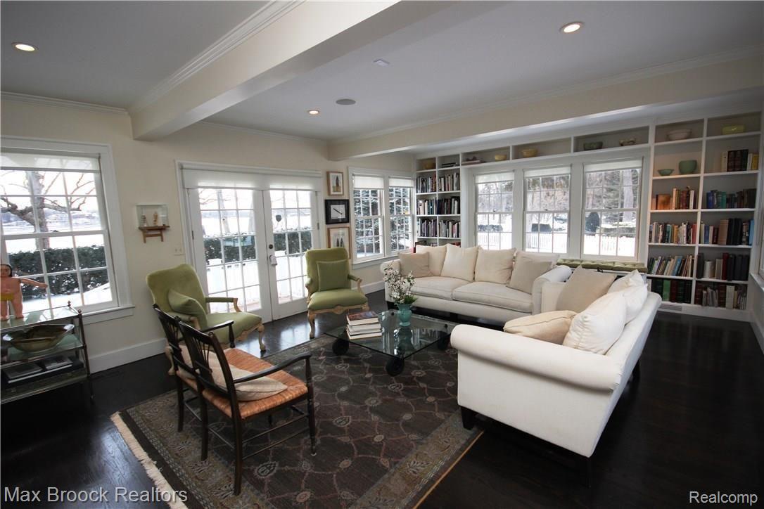 3727 Franklin Road Bloomfield Hills, MI 48302 - Photo 10 of 44 Perfect place to entertain