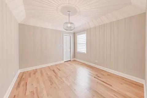 $699,000 | 5716 West Eastwood Avenue, Chicago, IL 60630