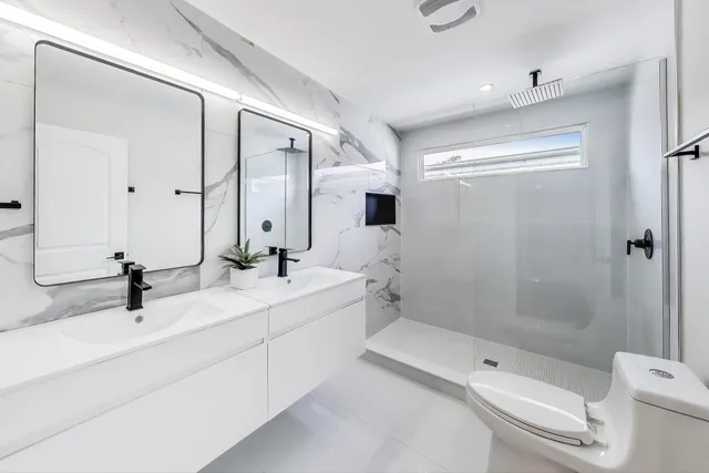 $699,000 | 5716 West Eastwood Avenue, Chicago, IL 60630