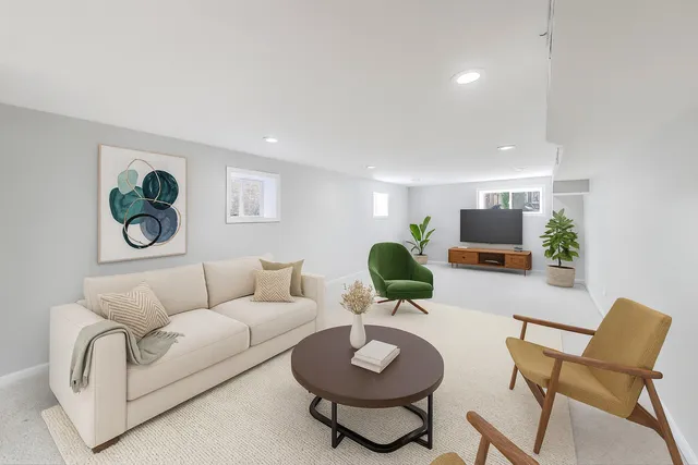 $699,000 | 5716 West Eastwood Avenue, Chicago, IL 60630