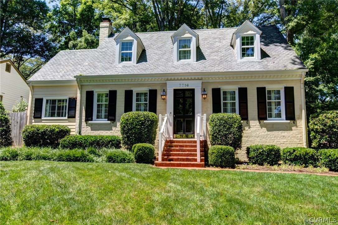 7716 Brookside Road Richmond, VA 23229 - Photo 1 of 27 Great location in Westham! Close to Dogwood Park,