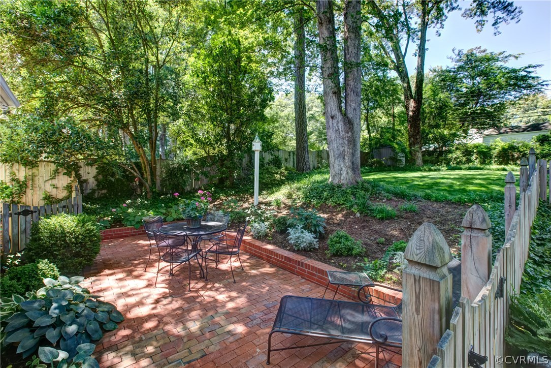 7716 Brookside Road Richmond, VA 23229 - Photo 24 of 27 Enjoy pretty weather on the terrace...perfect for