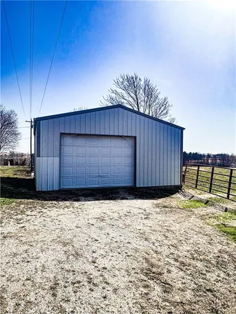 $274,000 | 25998 Hemlock Road, Bevier, MO 63532