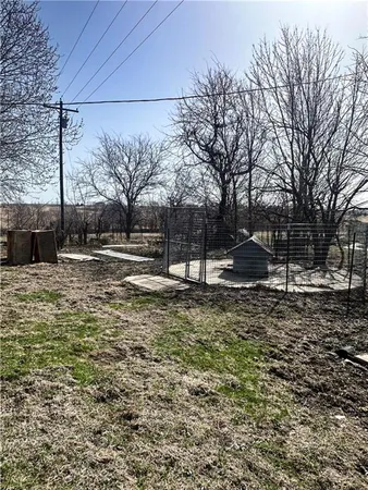 $274,000 | 25998 Hemlock Road, Bevier, MO 63532