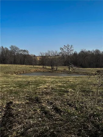 $274,000 | 25998 Hemlock Road, Bevier, MO 63532