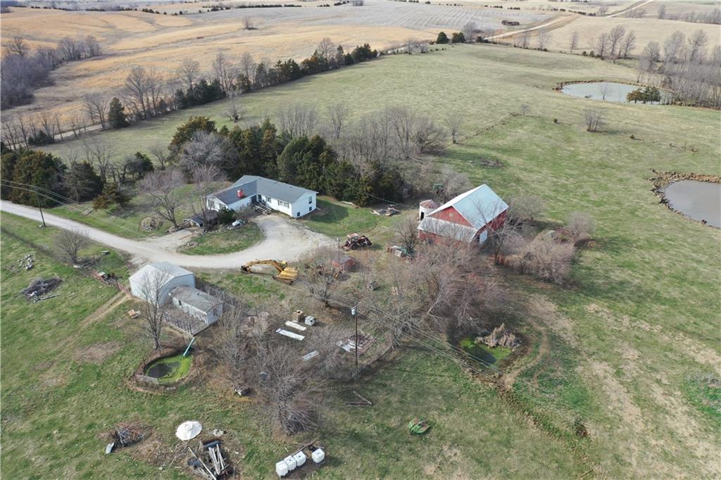 25998 Hemlock Road Bevier, MO 63532 - Photo 4 of 46