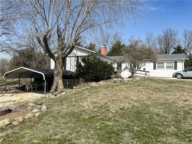 $274,000 | 25998 Hemlock Road, Bevier, MO 63532