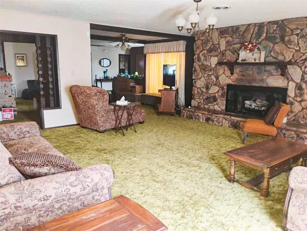 $274,000 | 25998 Hemlock Road, Bevier, MO 63532