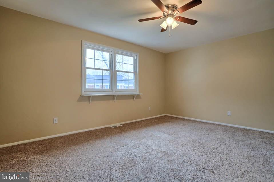 1724 Devers Road York, PA 17404 - Photo 13 of 32
