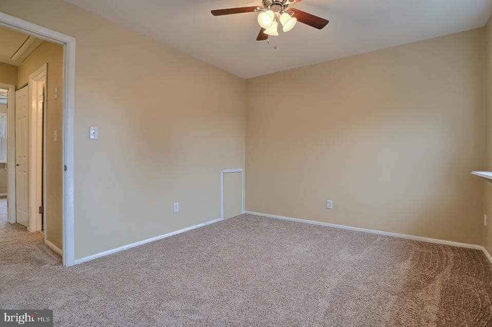 1724 Devers Road York, PA 17404 - Photo 20 of 32