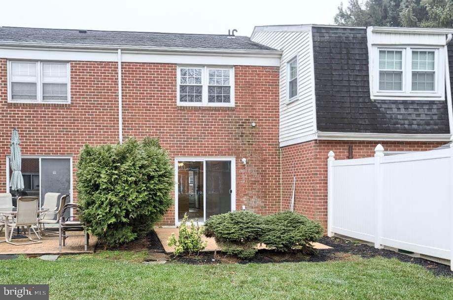 1724 Devers Road York, PA 17404 - Photo 23 of 32
