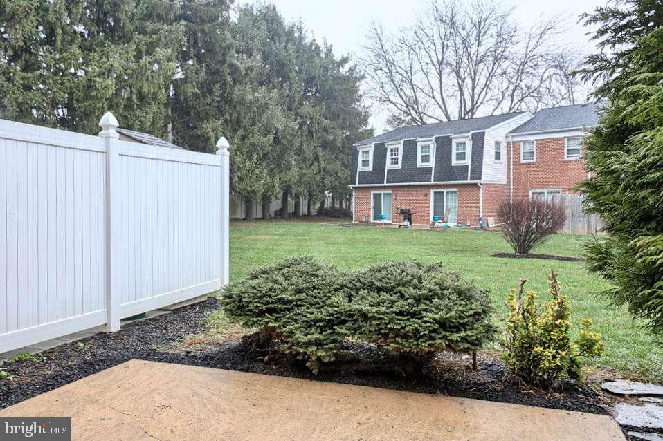 1724 Devers Road York, PA 17404 - Photo 24 of 32