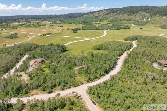 $235,000 | 1603 Royal Coachman Drive, Ashton, ID 83420