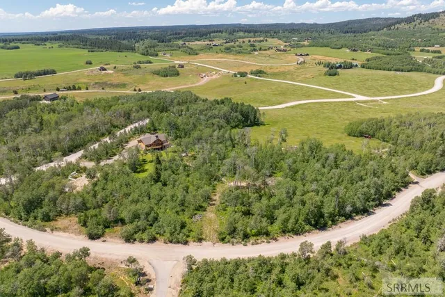 $235,000 | 1603 Royal Coachman Drive, Ashton, ID 83420