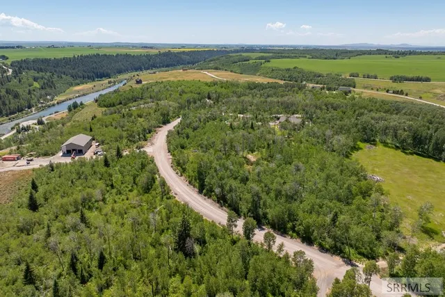 $235,000 | 1603 Royal Coachman Drive, Ashton, ID 83420