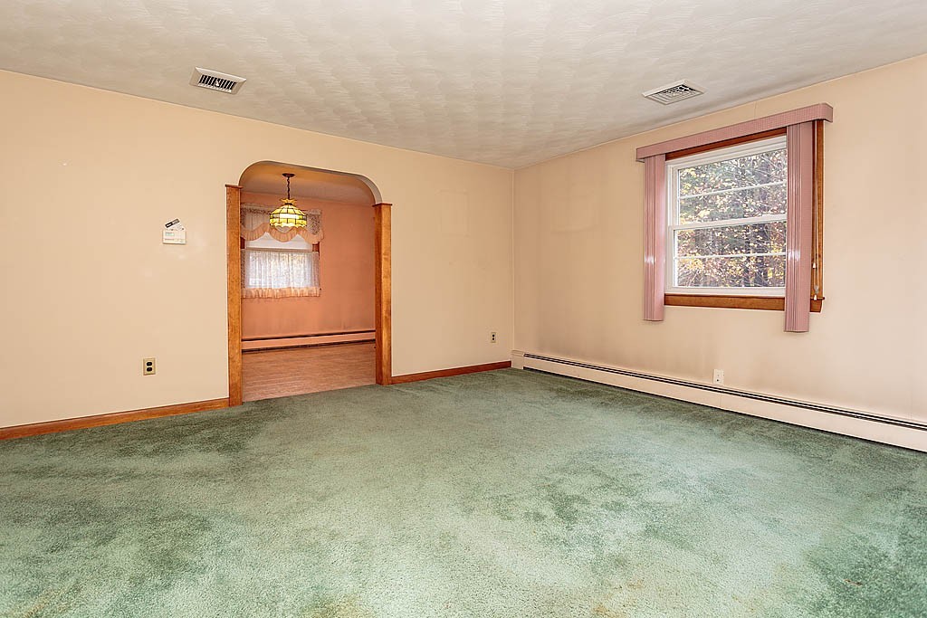 20 South Rhoda Street Tewksbury, MA 01876 - Photo 11 of 24 an empty room with window
