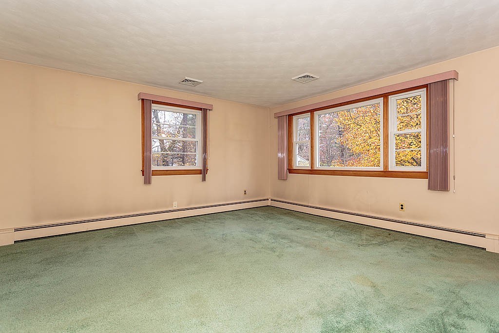 20 South Rhoda Street Tewksbury, MA 01876 - Photo 12 of 24 an empty room with a window