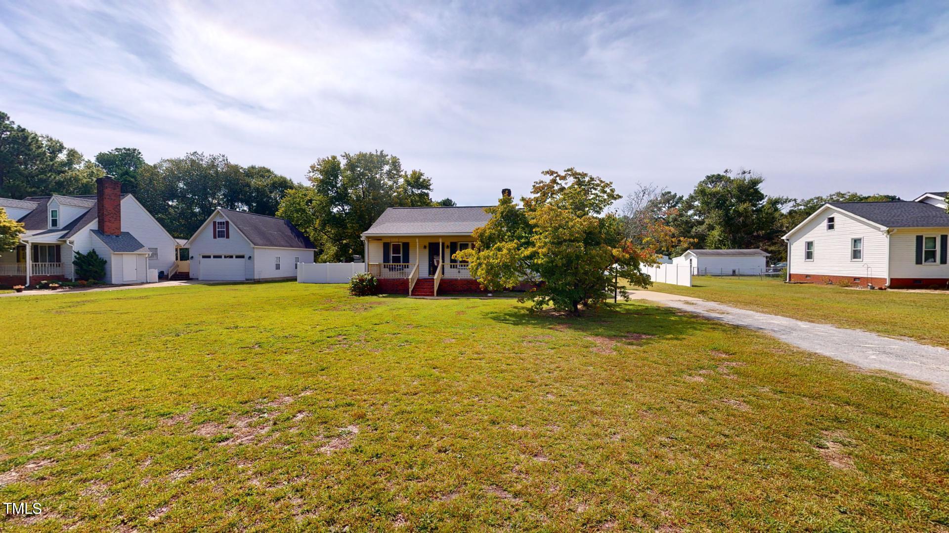 412 Sullivan Road Selma, NC 27576 - Photo 2 of 84 412-Sullivan-Road-09122024_113308
