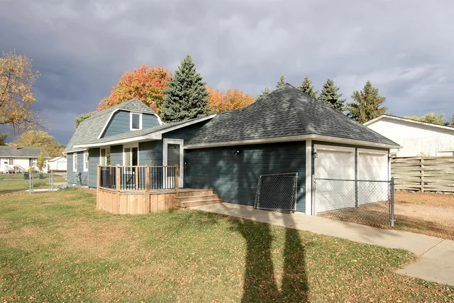$219,900 | 533 Huron Street Southeast, Hutchinson, MN 55350