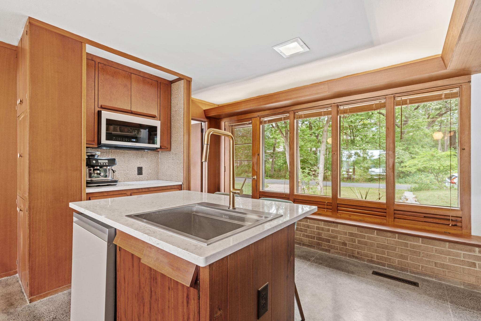 12 West Shore Road North Oaks, MN 55127 - Photo 12 of 97 Gallery Image 12