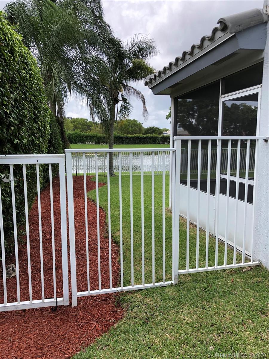 12907 Hyland Circle Boca Raton, FL 33428 - Photo 18 of 19 Gallery Image 18