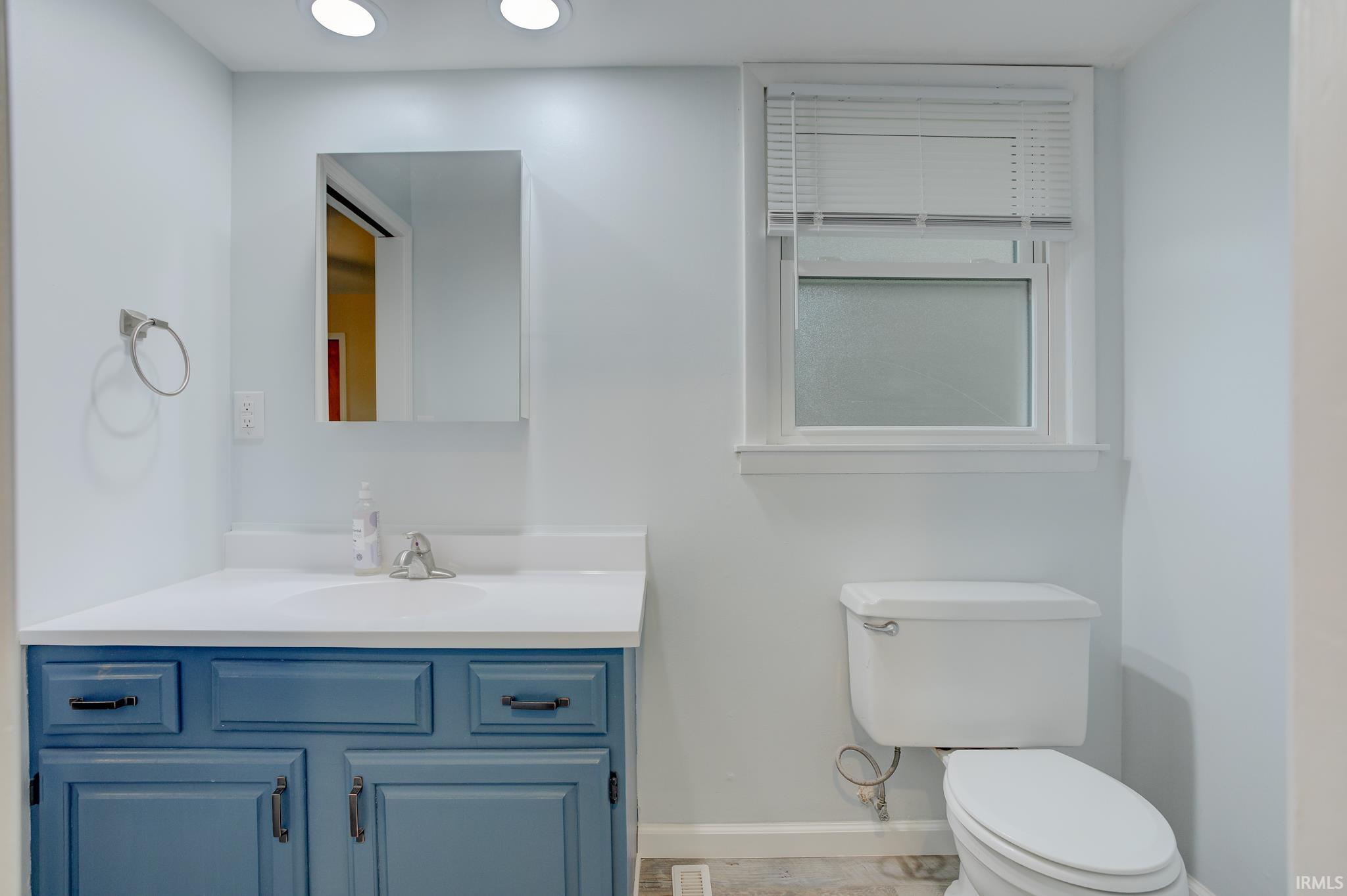324 Locust Street Newburgh, IN 47630 - Photo 18 of 35 Gallery Image 18
