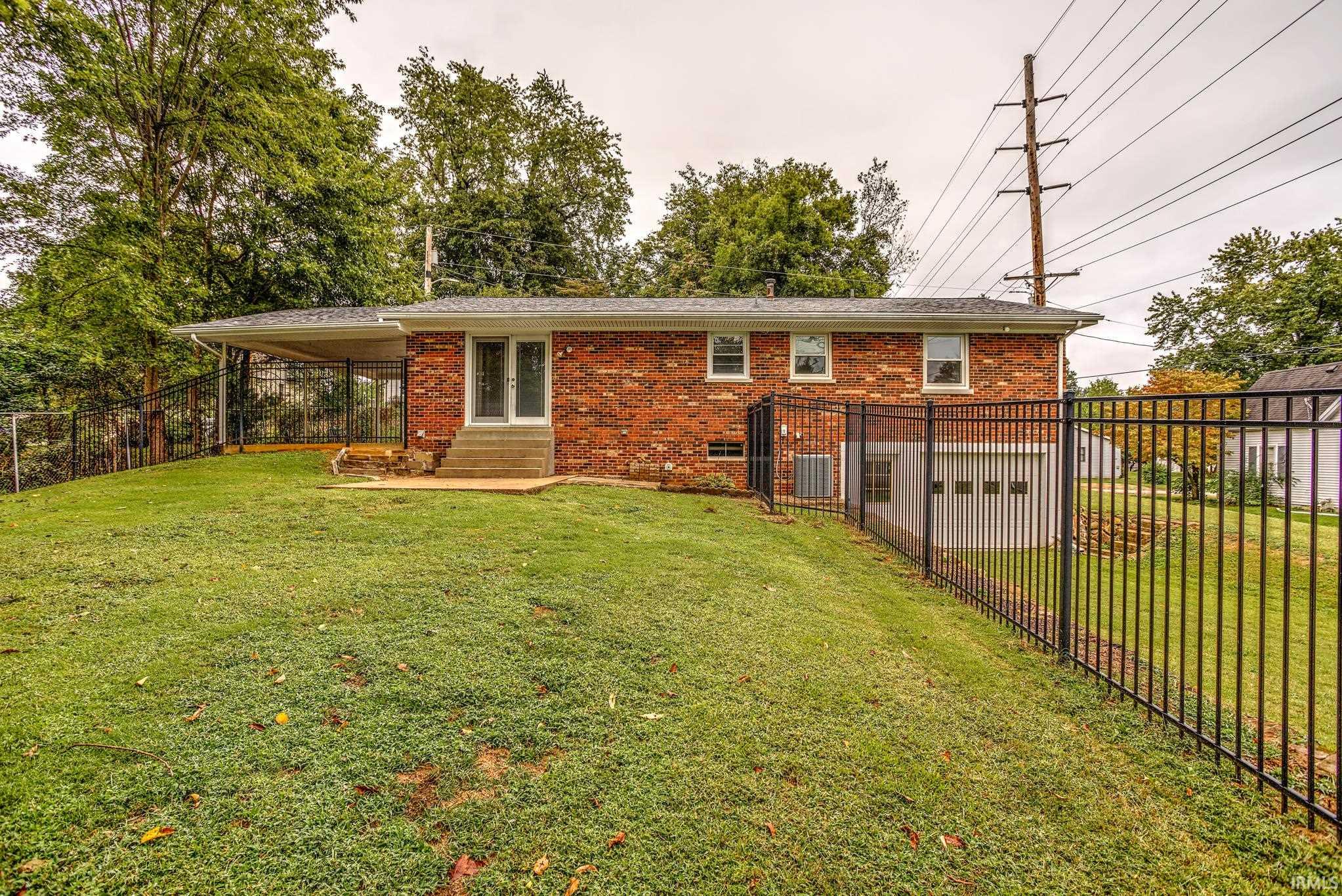 324 Locust Street Newburgh, IN 47630 - Photo 33 of 35 Gallery Image 33