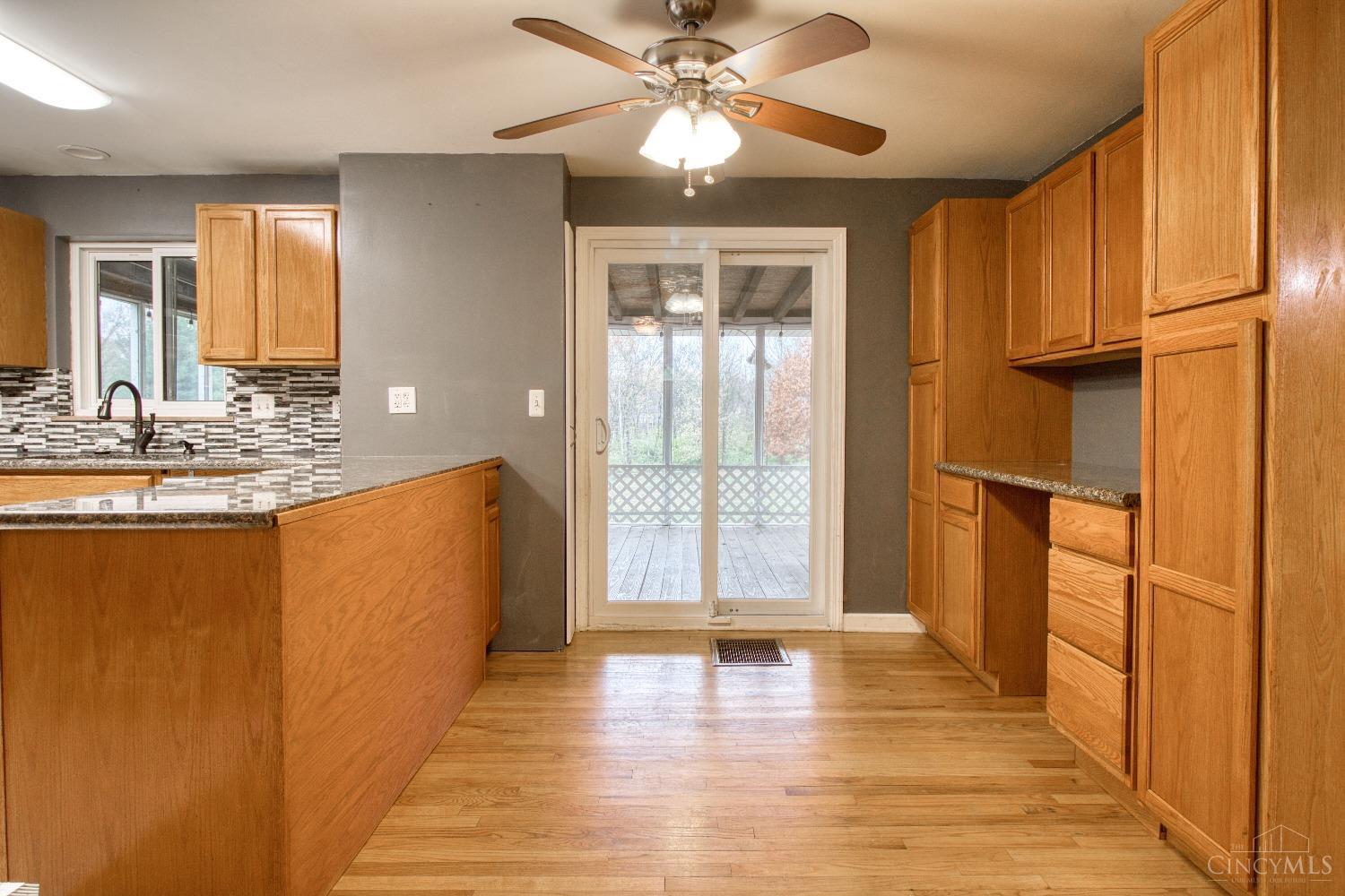2115 8 Mile Road Cincinnati, OH 45244 - Photo 12 of 34 Gallery Image 12