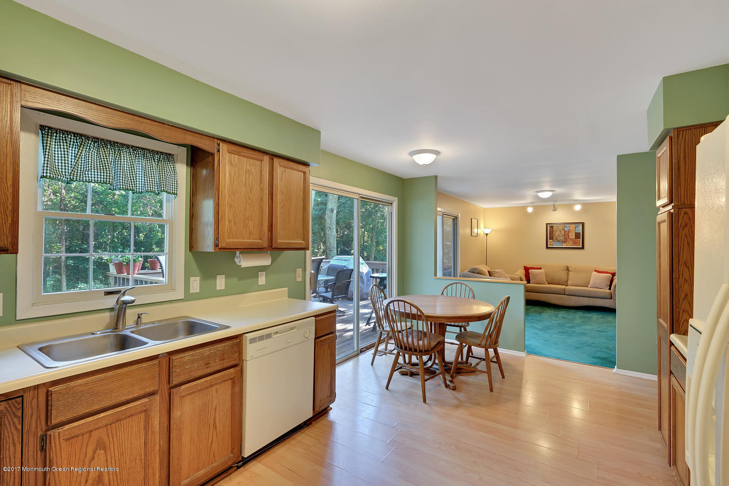 89 Hickory Hill Road Jackson, NJ 08527 - Photo 26 of 48 89 Hickory Hill Rd Jackson NJ-large-018-