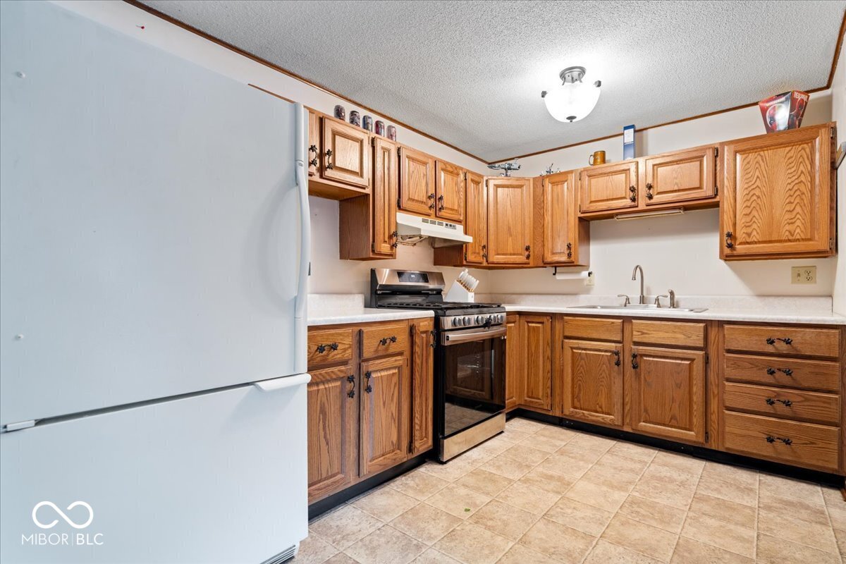 121 Coronado Road Indianapolis, IN 46234 - Photo 9 of 28