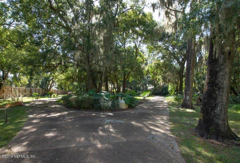 13872 Mandarin Road Jacksonville, FL 32223 - Photo 12 of 14 Circular Drive