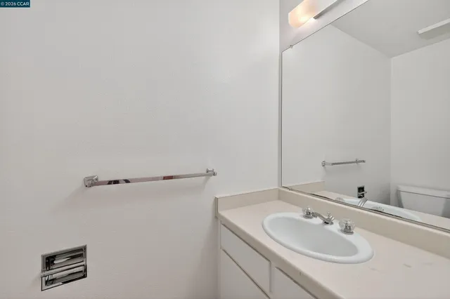 $799,000 | 155 Headlands Court, Sausalito, CA 94965