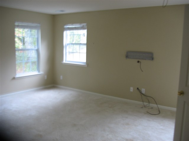 436 Ridgeway Court Easley, SC 29640 - Photo 5 of 8