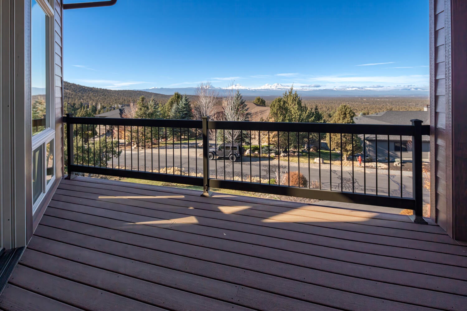 994 Highland View Loop Redmond, OR 97756 - Photo 22 of 44 994-211