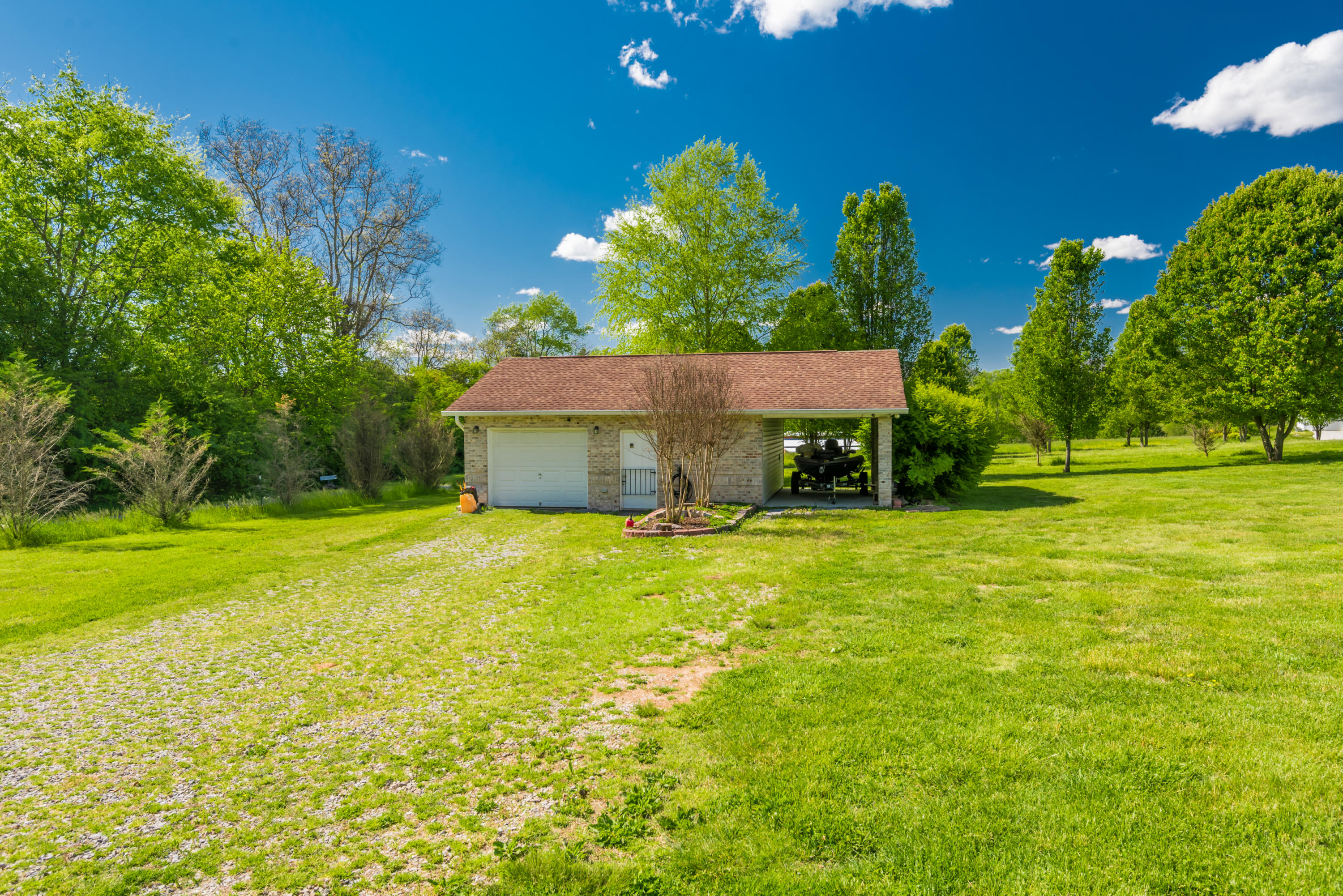 454 Mahoney Road Oliver Springs, TN 37840 - Photo 22 of 29 454MahoneyRd3