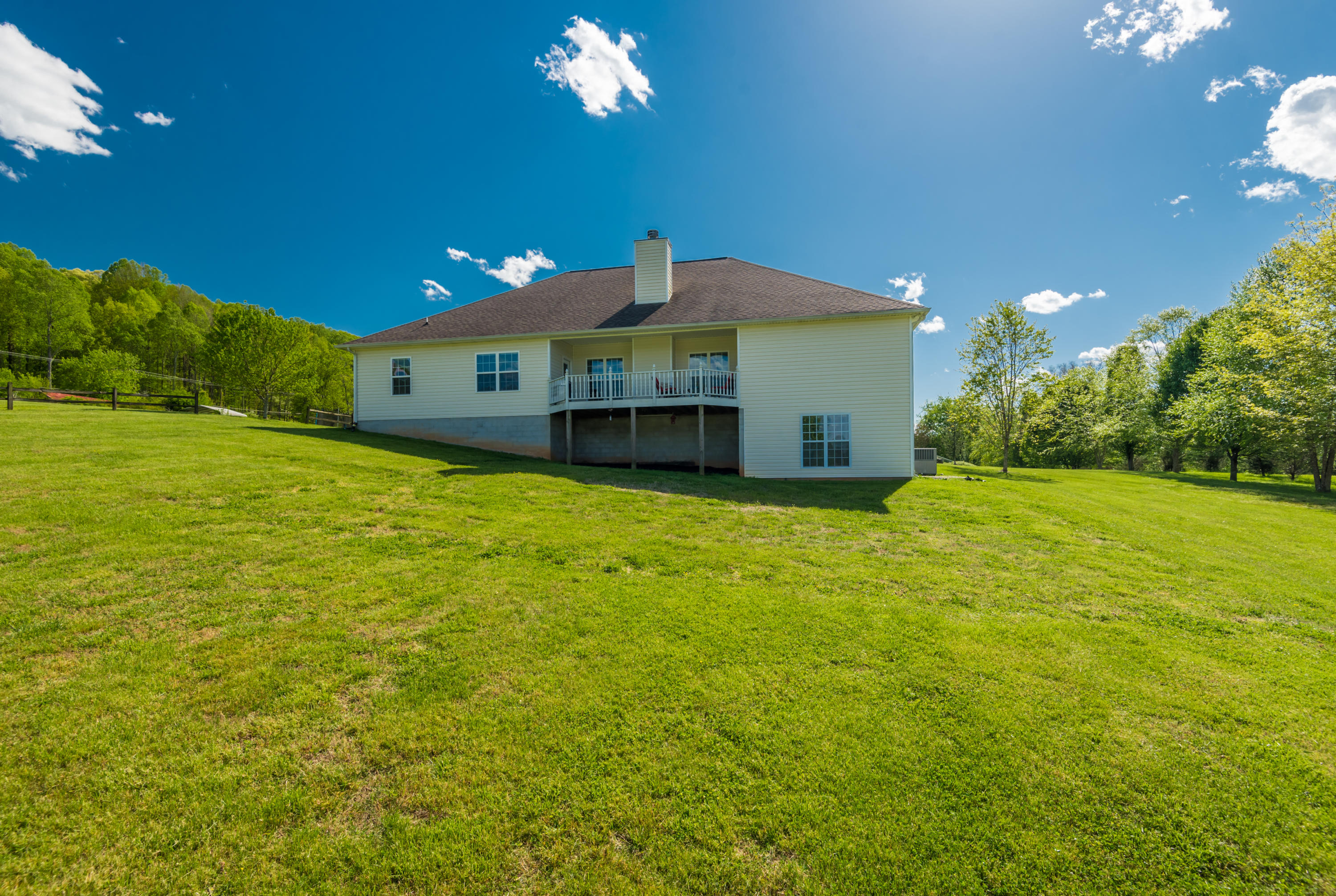 454 Mahoney Road Oliver Springs, TN 37840 - Photo 23 of 29 454MahoneyRd3-9