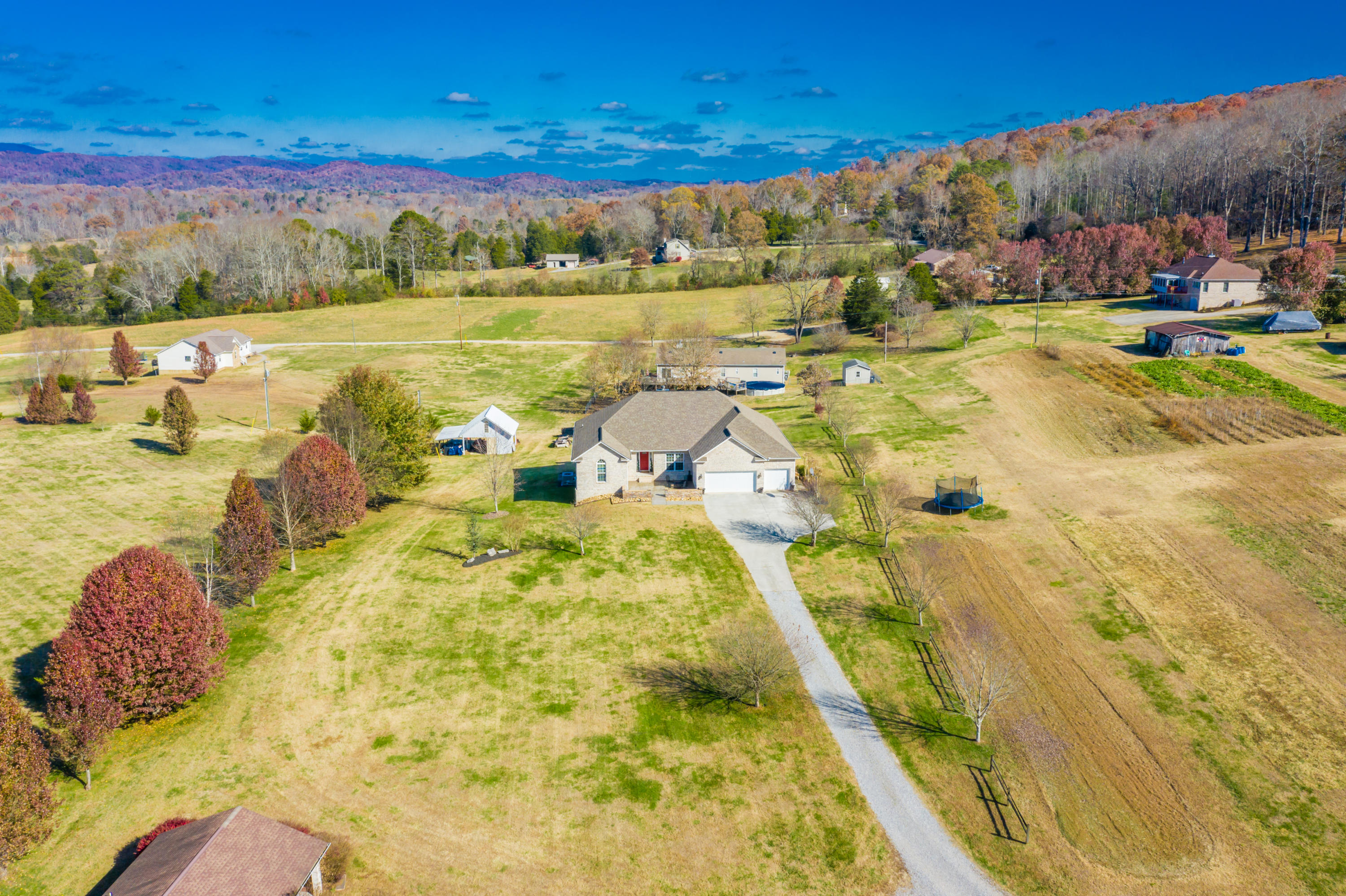 454 Mahoney Road Oliver Springs, TN 37840 - Photo 26 of 29 454MahoneyRd-81