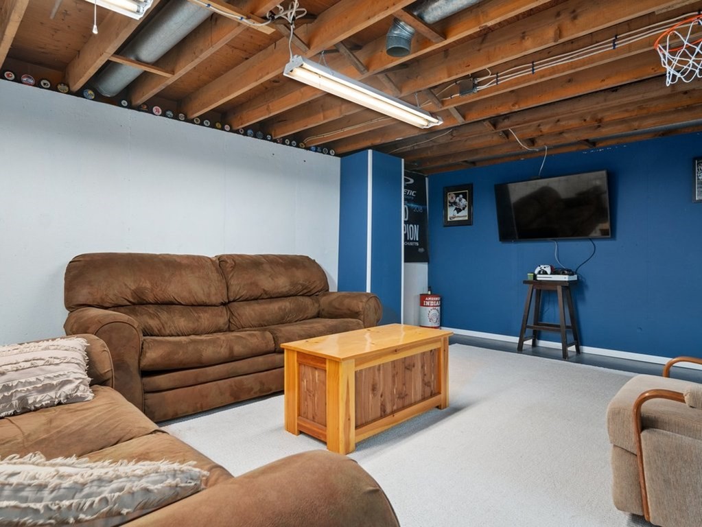 65 Kimball Road Amesbury, MA 01913 - Photo 23 of 33 Gallery Image 23