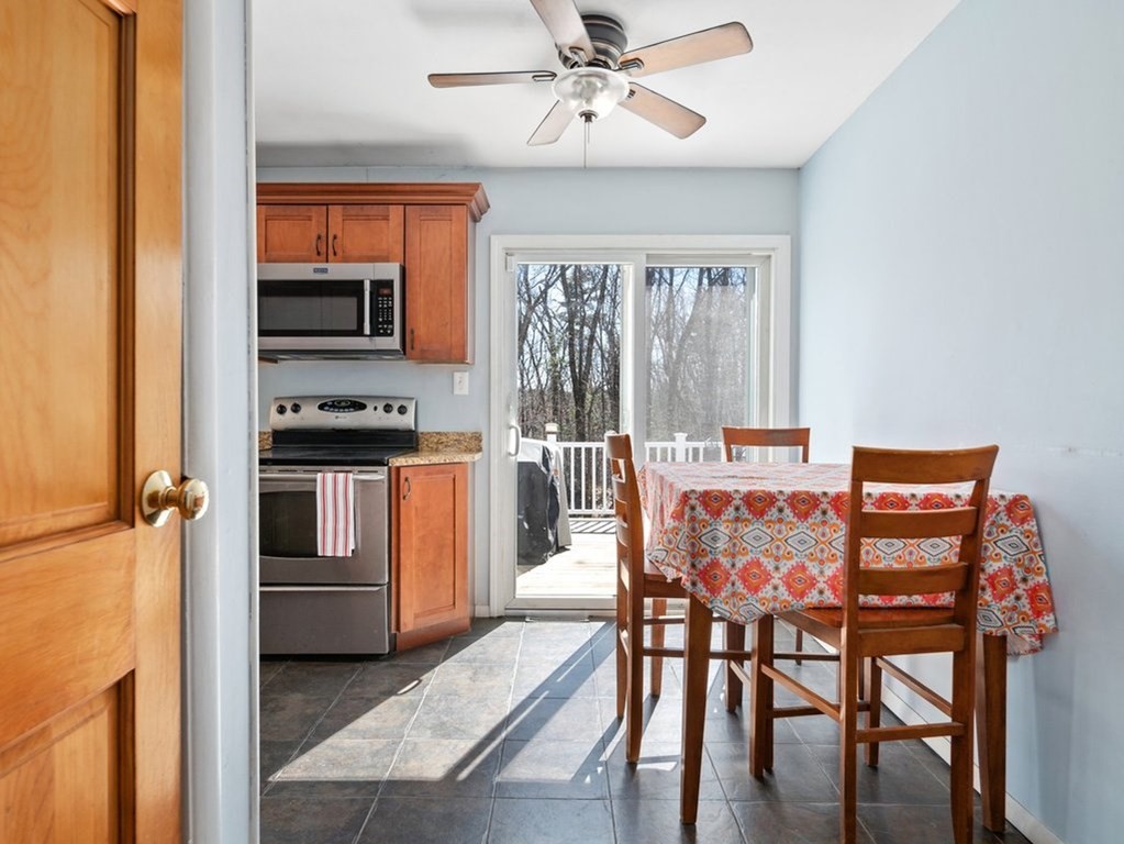 65 Kimball Road Amesbury, MA 01913 - Photo 5 of 33 Gallery Image 5