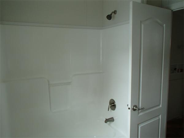 557-34 Southwest Cutoff, Unit 34 Worcester, MA 01607 - Photo 11 of 13 Gallery Image 11