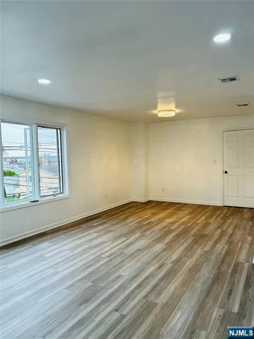 $3,300 | 360 Broad Street, Carlstadt, NJ 07072