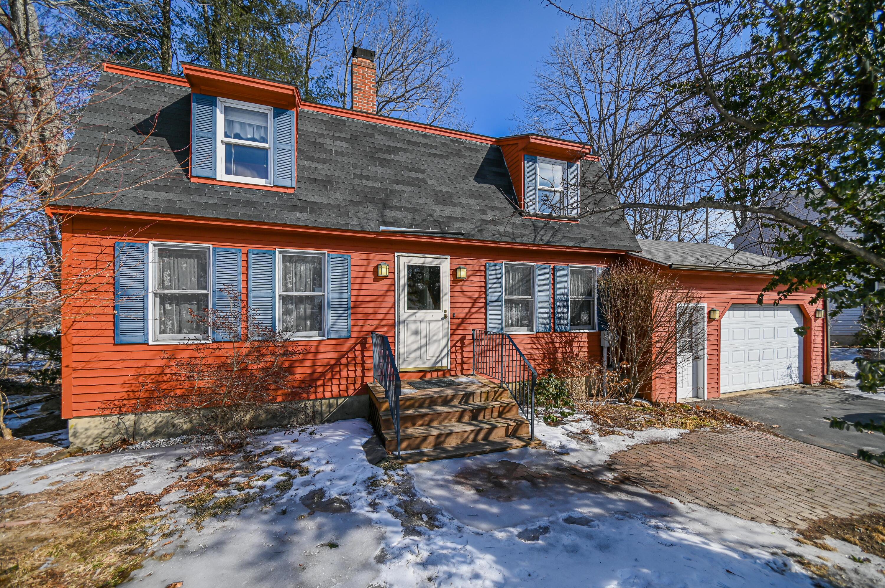 104 Frost Hill Road Portland, ME 04103 - Photo 2 of 45 DSC_6154