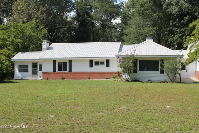 $1,600 | 496 Holly Grove School Road, West End, NC 27376