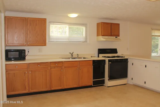 $1,600 | 496 Holly Grove School Road, West End, NC 27376