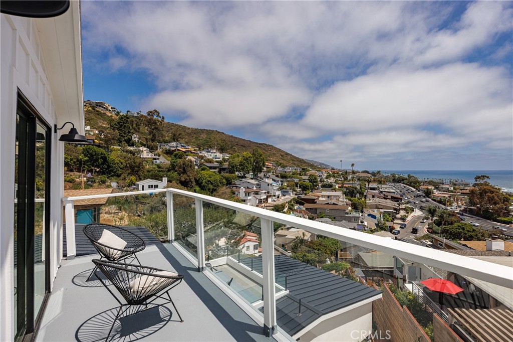 251 Highland Road Laguna Beach, CA 92651 - Photo 18 of 44