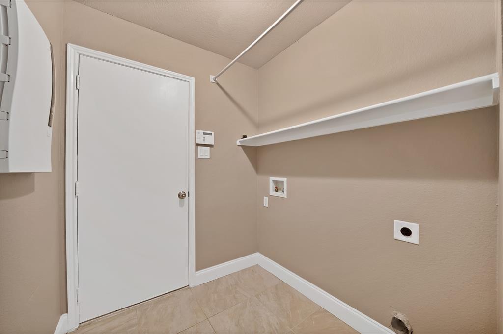 13241 Ridgepointe Road Fort Worth, TX 76244 - Photo 13 of 25 Gallery Image 13