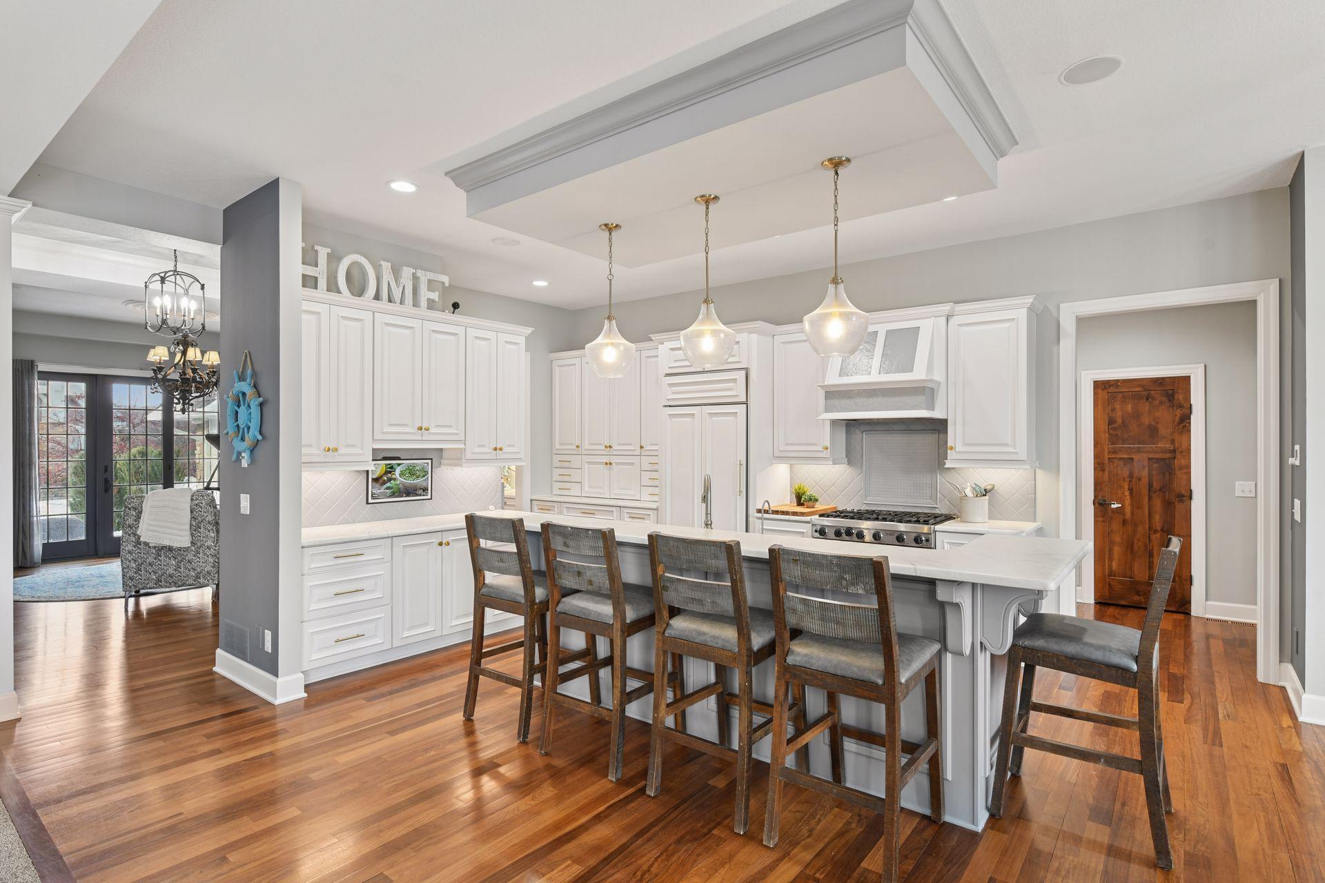 9787 Sky Lane Eden Prairie, MN 55347 - Photo 18 of 71