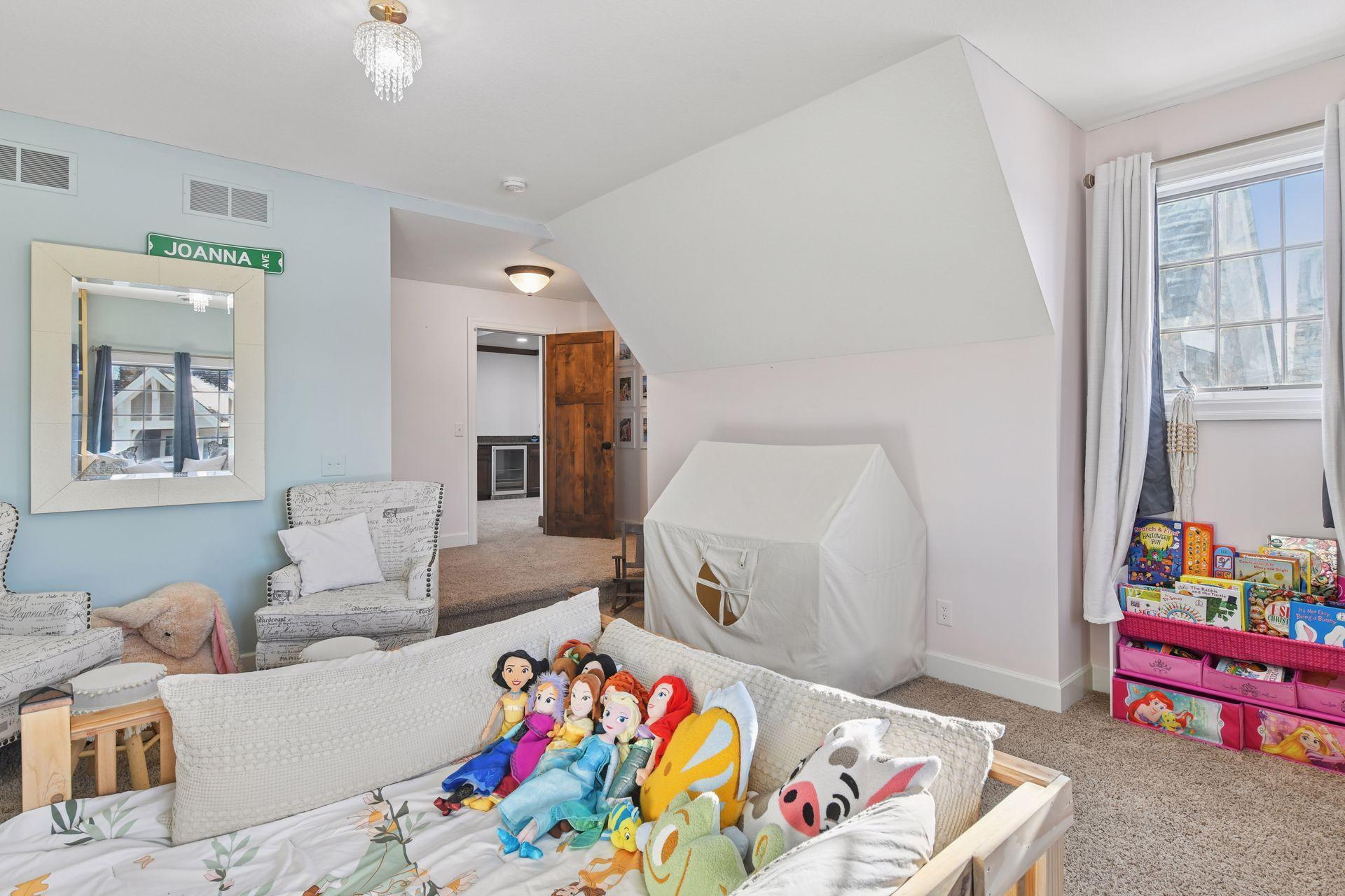 9787 Sky Lane Eden Prairie, MN 55347 - Photo 48 of 71