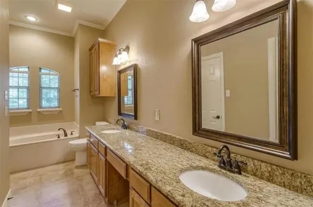 $2,600 | 4105 Timberbrook Court, Arlington, TX 76015