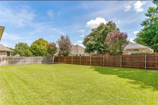 $2,600 | 4105 Timberbrook Court, Arlington, TX 76015
